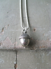 lucky-acorn-49-180x240.jpeg